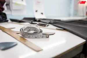 Пошиття спецодягу: кольори й маркування – психологія та безпека в спецодязі