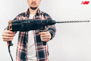 Що таке аккумуляторний перфоратор і чим він відрізняється від звичайного?